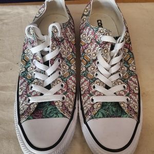 Converse Sugar Skulls